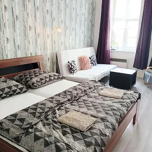 Apartman Hybešova