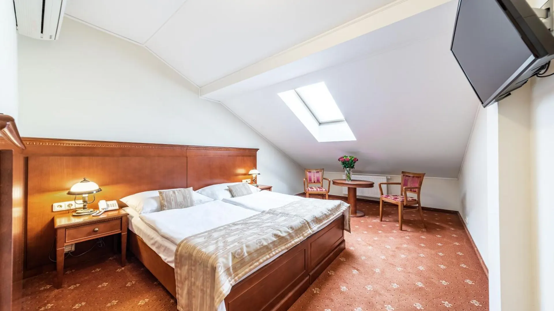 Arkada Hotel Praha  Prague