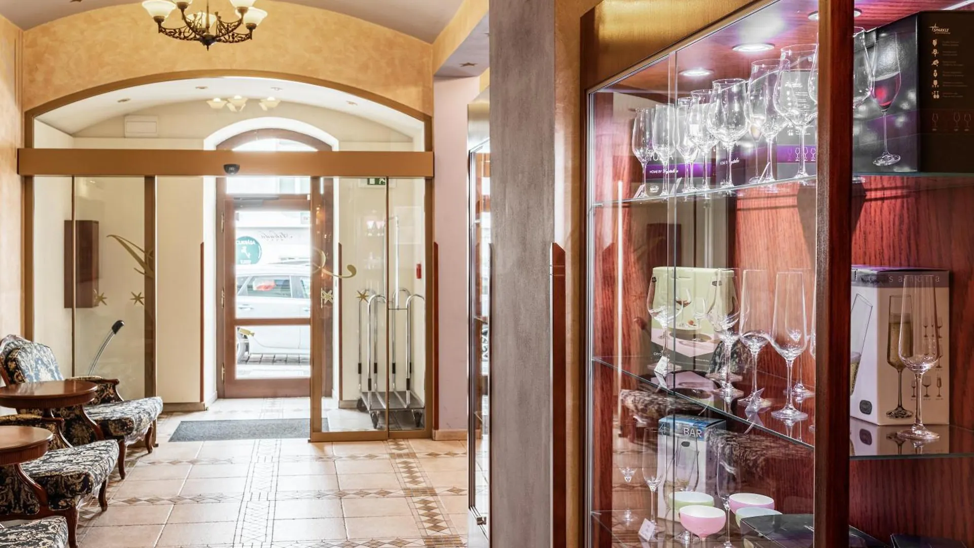 ****  Arkada Hotel Praha Czech Republic